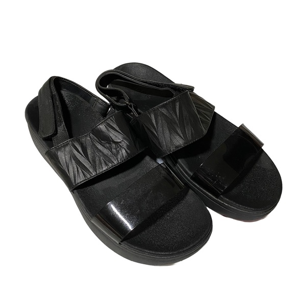 Vionic Karleen Sunrise Orthotic Platform Strap Sandals Black Comfort Size 9.5 - Picture 1 of 6
